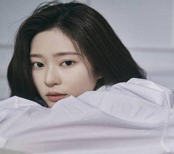 Minju в фильме очень жарко